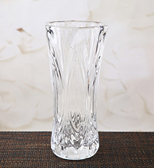 精美玻璃花瓶(图供参考)