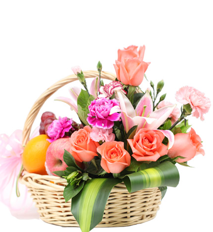 温馨祝福(水果花篮):粉香水百合1枝,粉玫瑰8枝
