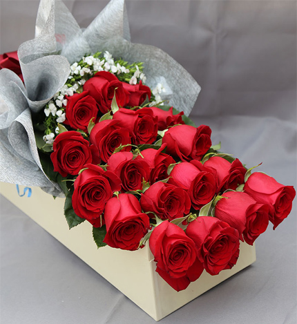 爱的长久:19枝红玫瑰礼盒